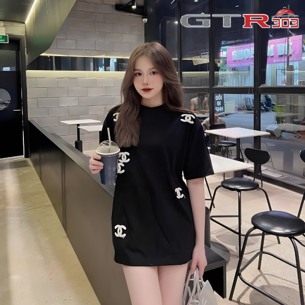 iPhone_17_Pro_Cosmic_Orange_PDP_Image_Position_1_Cosmic_Orange_Colour__SG-EN